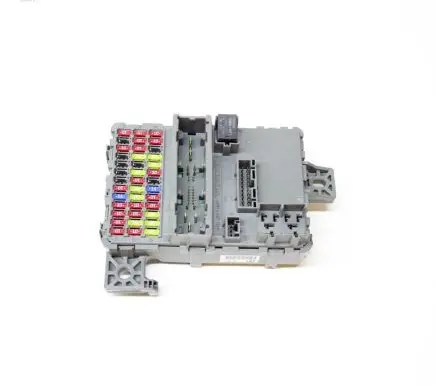 Honda Odyssey Fuse module 180109THRA0 180109THR