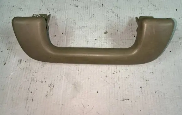 Toyota Avensis T250 A set of handles for the ceiling 