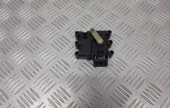 Mazda 5 Central body control module