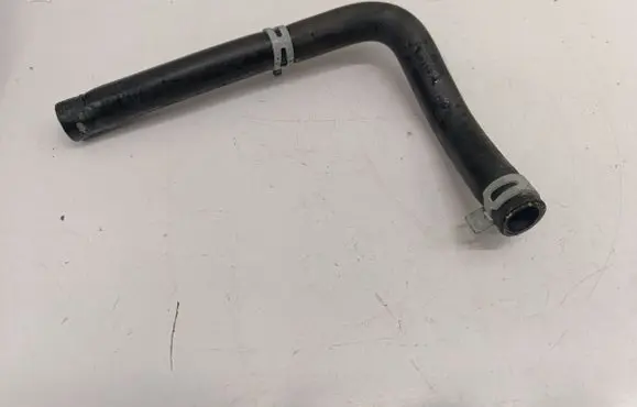 Nissan Qashqai J12 Engine coolant pipe/hose