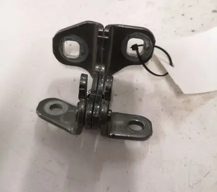 Opel Astra K Rear door upper hinge