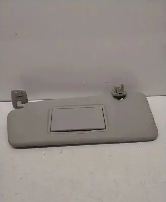 Renault Clio IV Sun visor
