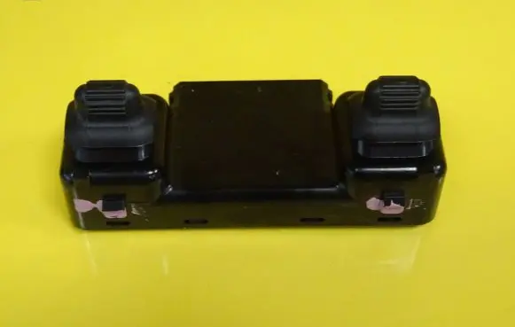 Jeep Cherokee III KJ Electric window control switch 56010091AB