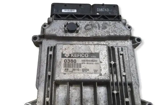 Hyundai i20 (PB PBT) Engine control unit/module 9001040380KD 3911003256 GPBB52DFS05000
