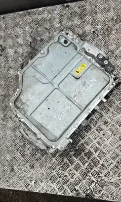 Renault Zoe Voltage converter inverter PAQ605