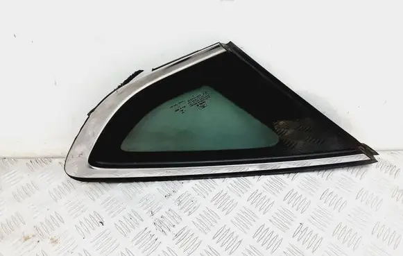 Ford Fusion II Rear side window
