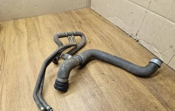 Mercedes-Benz GLE (W166 - C292) Engine coolant pipe/hose A1665000077