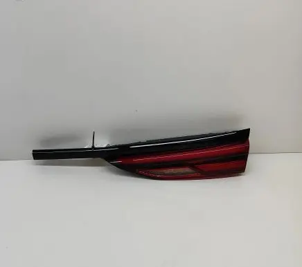 BMW 2 F44 Tailgate rear/tail lights 8498740