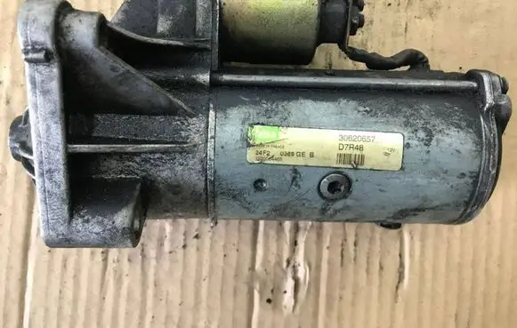 Volvo S40, V40 Starter motor D7R48 8200084465 30620657
