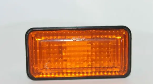 Volkswagen Golf III Front fender indicator light 1H0949117A