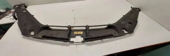 Radiator trim