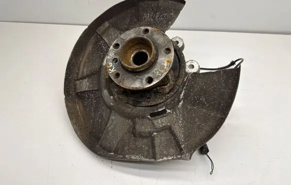 BMW 7 F01 F02 F03 F04 Rear wheel hub 6797447