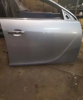 Opel Insignia A Front door