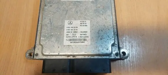 Mercedes-Benz Sprinter W906 Engine control unit/module ECU A6519002600 A6519012200 CRD2.30