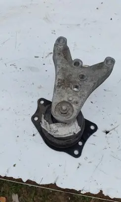 Seat Ibiza IV (6J,6P) Engine mount bracket 6Q0199555AS