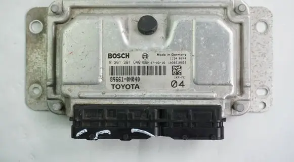 Toyota Aygo AB10 Engine control unit/module ECU 896610H040 0261201640