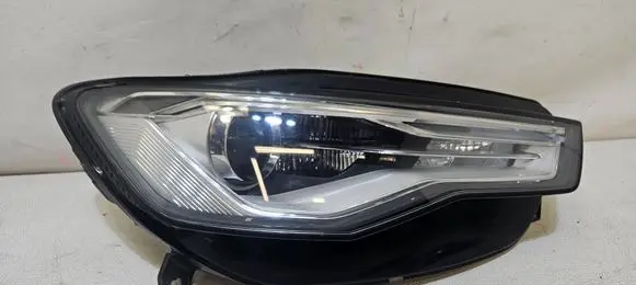 Audi A6 S6 C7 4G Headlight/headlamp 4G0941006F