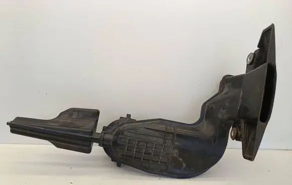 Mazda CX-5 Air intake duct part SH0113195 SH0113201