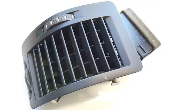 Skoda Octavia Mk2 (1Z) Dashboard side air vent grill/cover trim 1Z0819702