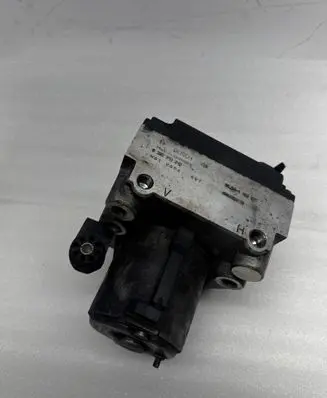 BMW 7 E38 ABS Pump 1163025 0265213010
