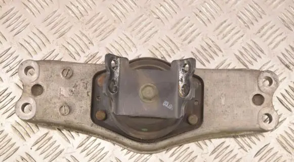 Lexus LS 460 - 600H Gearbox mount 1237138050