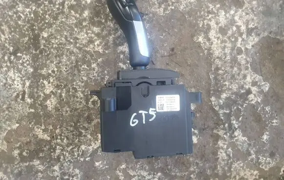 BMW 5 GT F07 Gear shifter/selector 9219943 1002062300