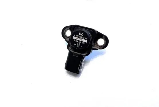 Mercedes-Benz GLK (X204) Air pressure sensor A0071530028 0261230196 1104173D01