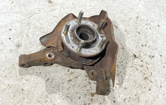 Hyundai Santa Fe Front wheel hub spindle knuckle