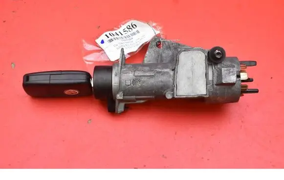 Volkswagen New Beetle Ignition lock 4B0905851C