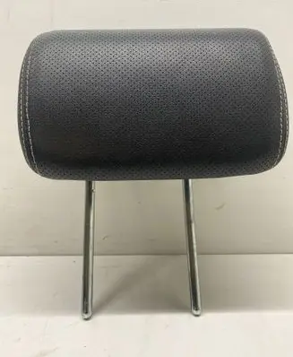 Land Rover Evoque I Rear seat headrest 
