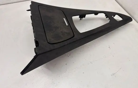 BMW 6 F12 F13 Center console decorative trim 9242726 924272602 51169197227