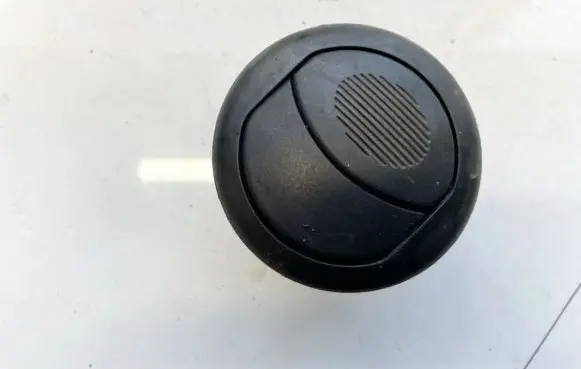 Fiat Doblo Dash center air vent grill