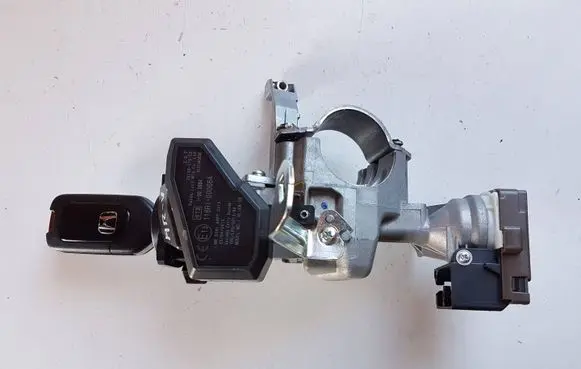 Honda HR-V Ignition lock 39730T7SE0 8137043638