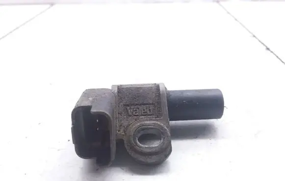 Volvo V50 Camshaft position sensor 9645844080