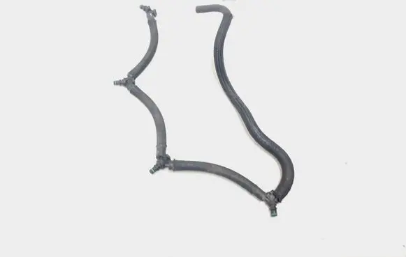 Volvo V50 Fuel main line pipe