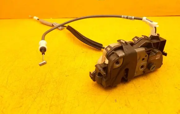 Citroen DS7 Crossback Front door lock PSA205311 326M1690M6 16943500