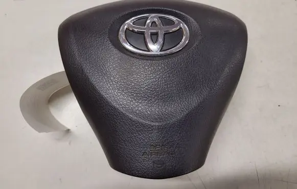 Toyota Auris 150 Steering wheel airbag 4513002290B0 017815707PDA