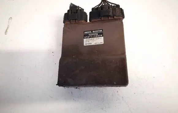 Toyota Corolla E120 E130 Fuel injection control unit/module 8987120030 89871-20030
