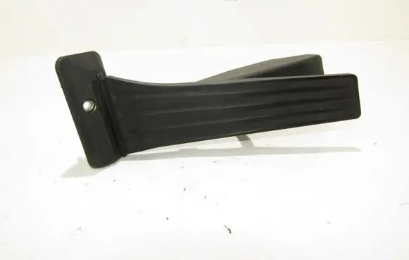 BMW X1 E84 Accelerator throttle pedal 679374201