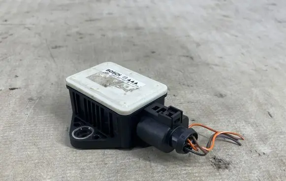 Audi Q5 SQ5 ESP acceleration yaw rate sensor 8R0907637