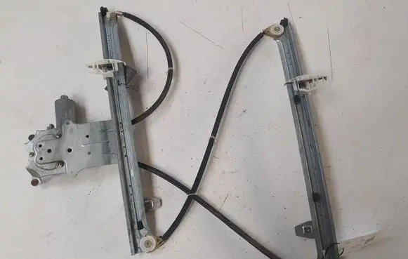 Citroen Xsara Picasso Front door window regulator with motor 130821762