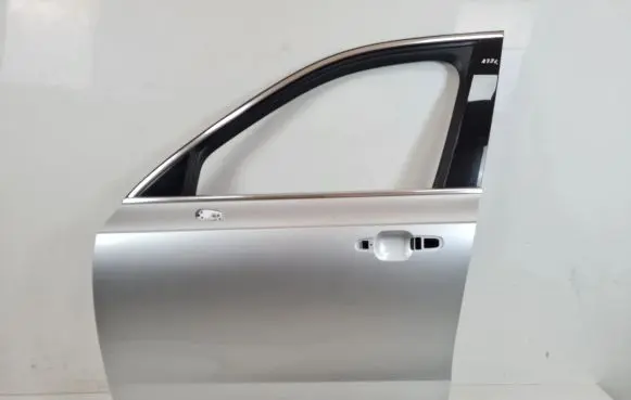 Volvo XC90 Front door