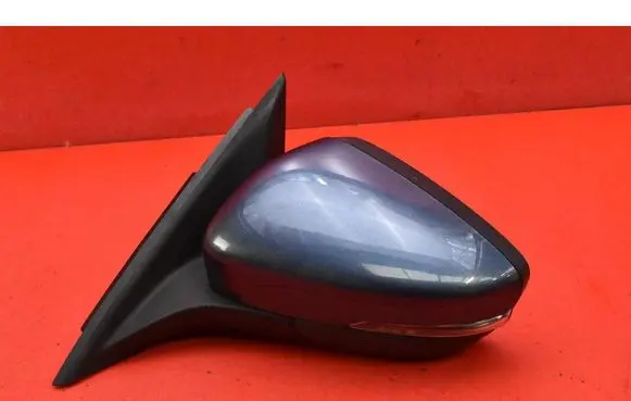 Ford Focus Front door electric wing mirror 0411509