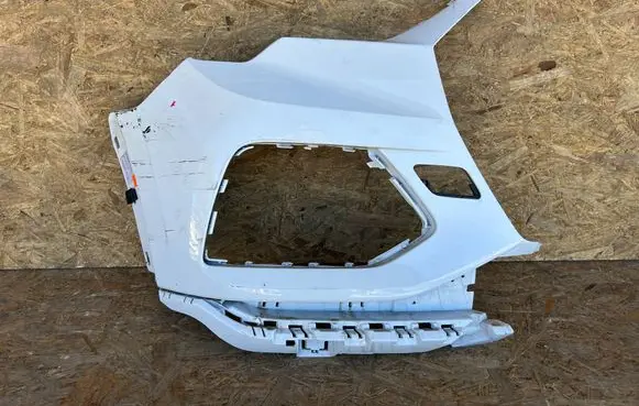 Audi Q3 F3 Front bumper corner part panel trim 83A807438 B007909