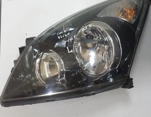 Toyota Corolla Verso E121 Headlight/headlamp P7108L