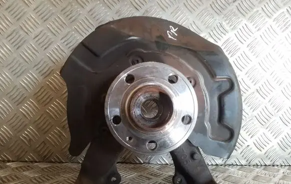 Audi A1 Front wheel hub 2Q0615312