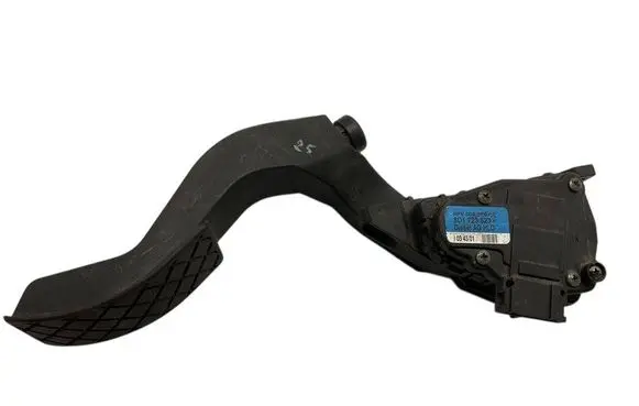 Audi A6 S6 C5 4B Accelerator throttle pedal 6PV00837602 8D1723523F 034301