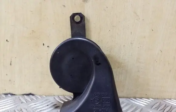 Lexus RX 330 - 350 - 400H Horn signal E9014015 E94015 DN014