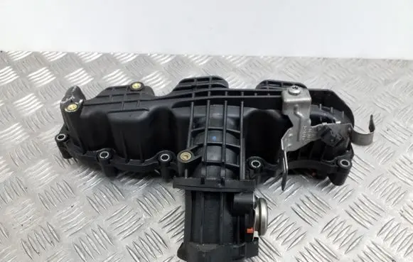 Skoda Fabia Mk2 (5J) Intake manifold 03L129711AL