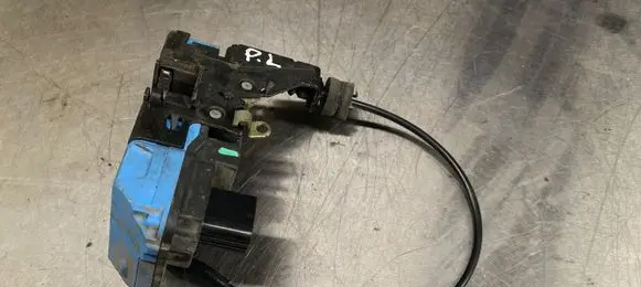 Volvo S80 Front door lock